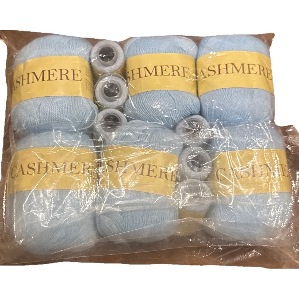 Lot of 18 QJH Cashmere Yarn Skeins + 18 Spools Matching Thread Knitting Blue 39 - Picture 4 of 8